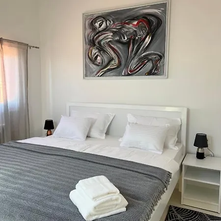 Viewpoint Apartment
